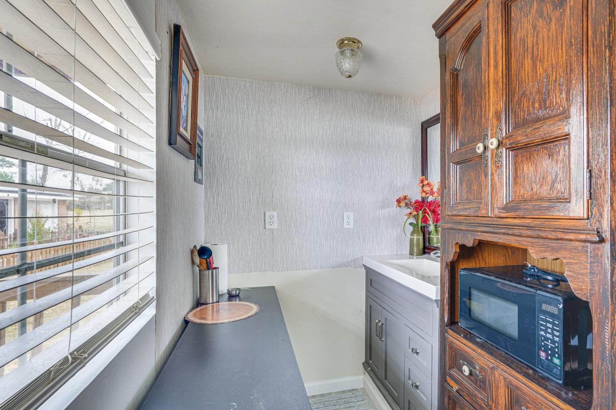Lakefront Panama City Studio With Hot Tub Access Zewnętrze zdjęcie
